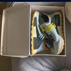 Adidas Pharrell Nmd size 9